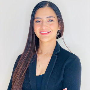 Meet your Posher, Lucy